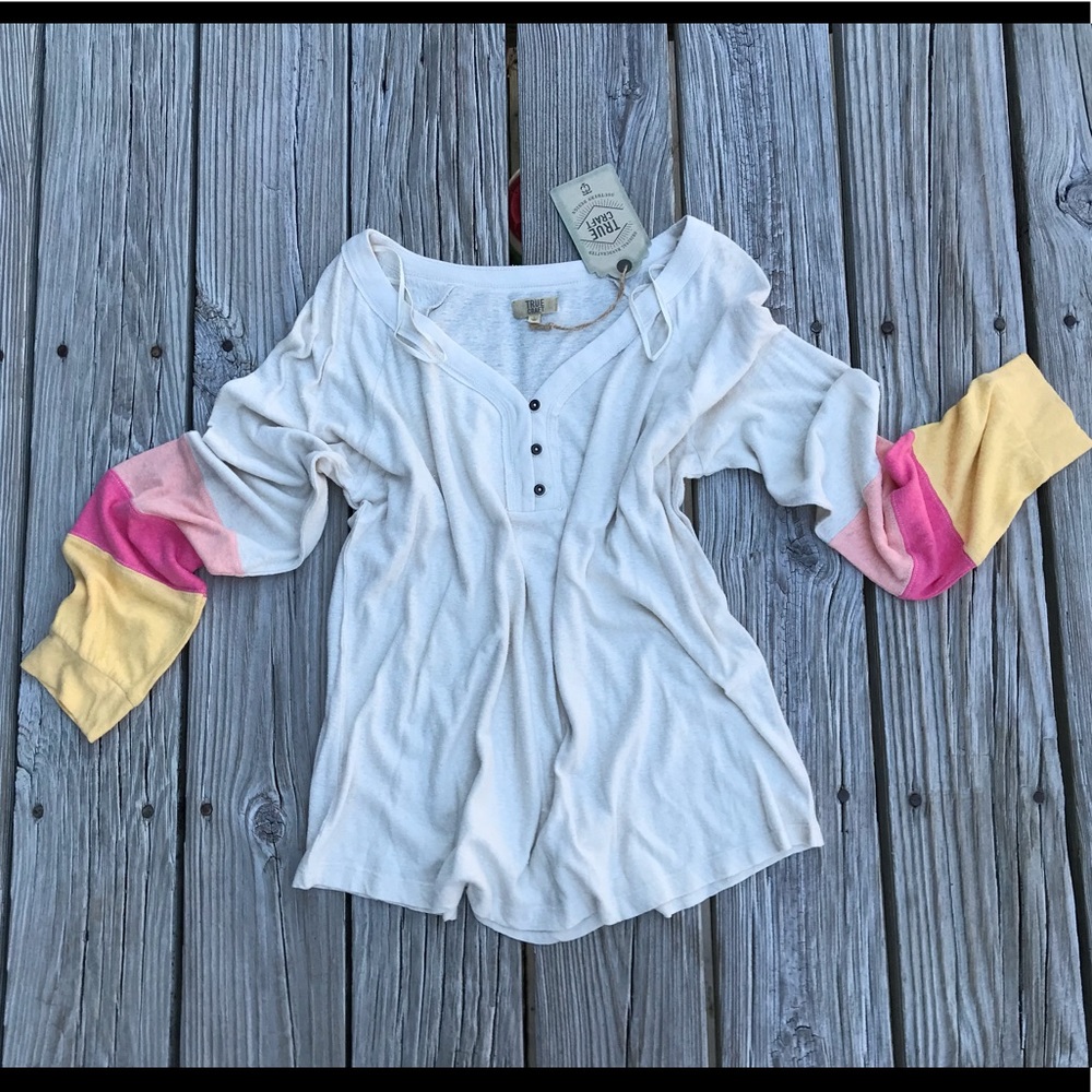 NEW Ladies TRUE CRAFT Colorblock Henley Camp Knit Top L